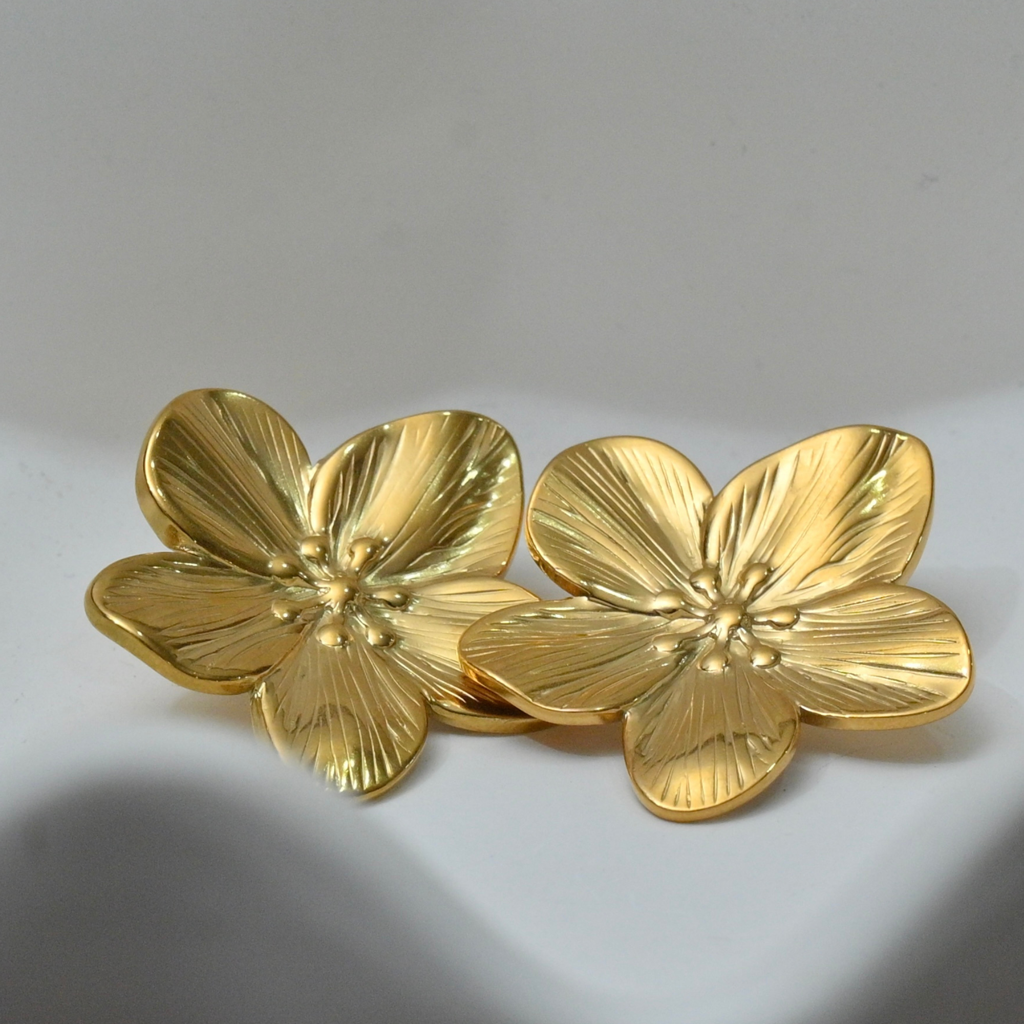 Bloom In Gold Earrings